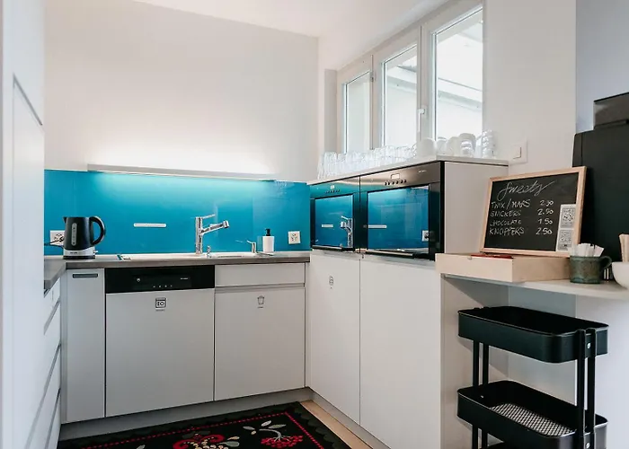 Capsule Hotel - Lucerne Thelab
